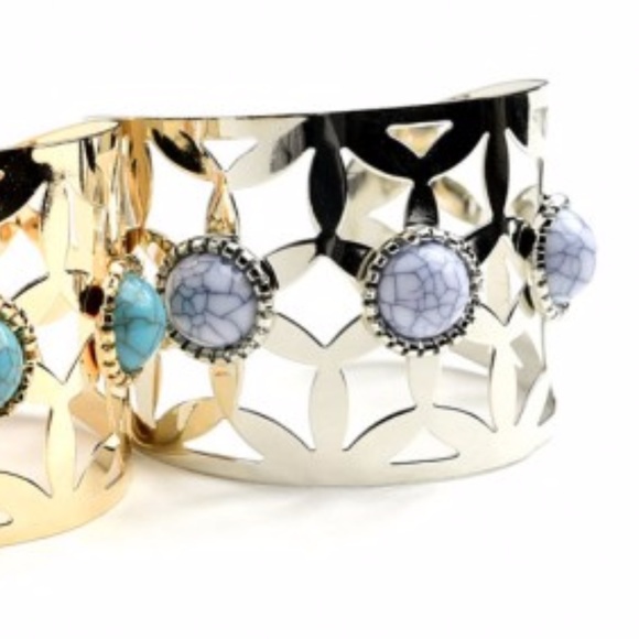 BOHO CUFF BRACELET - Picture 2 of 3